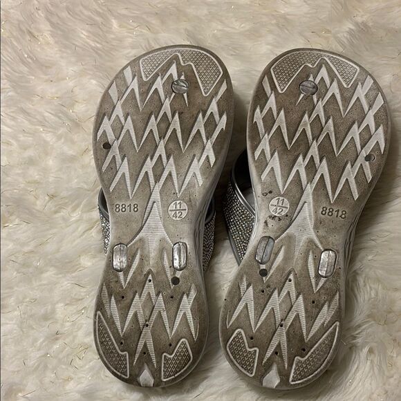 Capelli of New York Silver Sporty Sandals - Picture 4 of 6